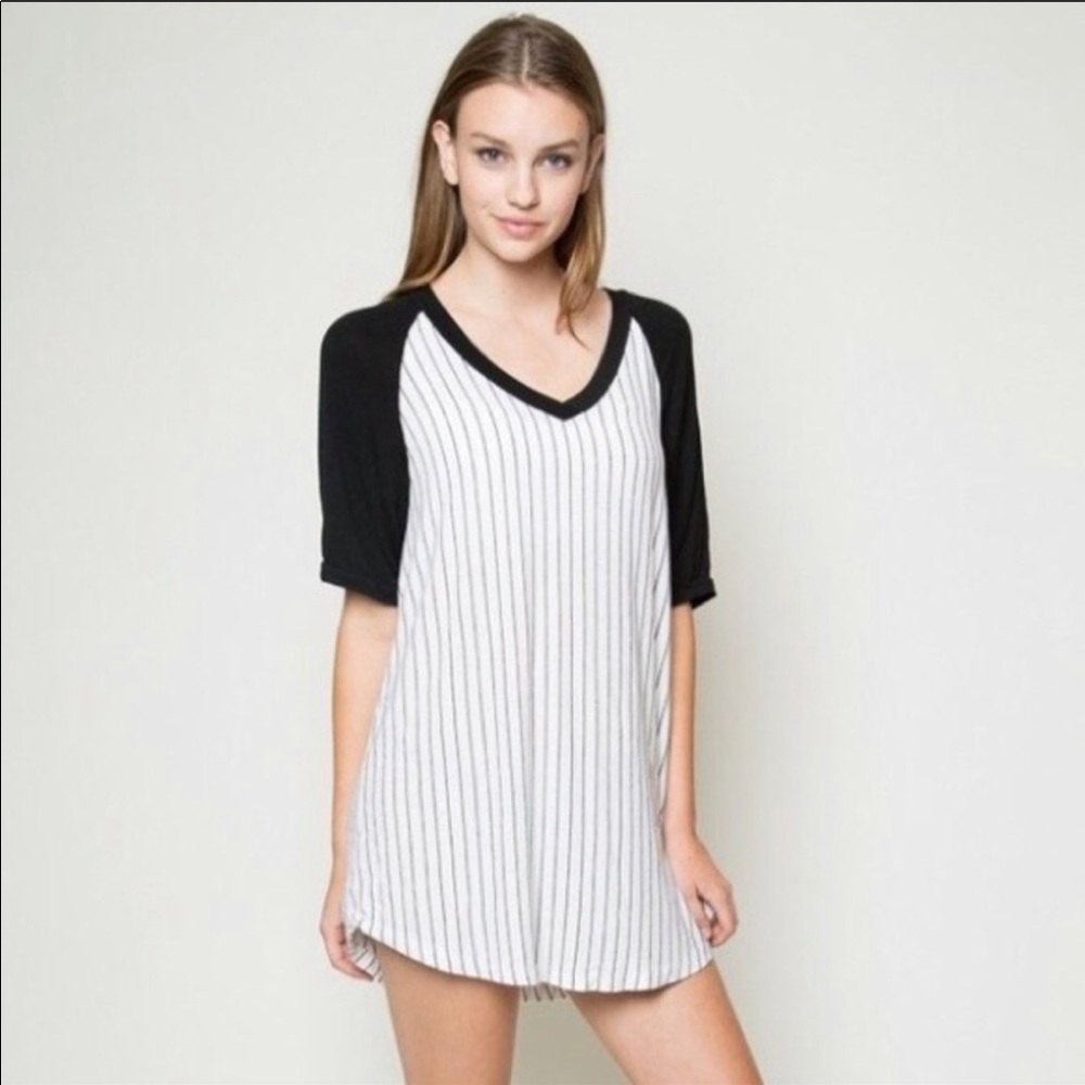 Brandy Melville Baseball Tee